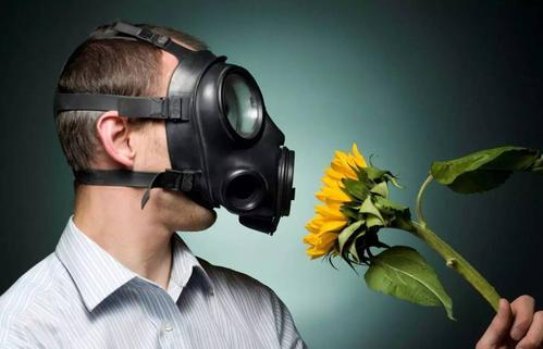 如何预防花粉症？