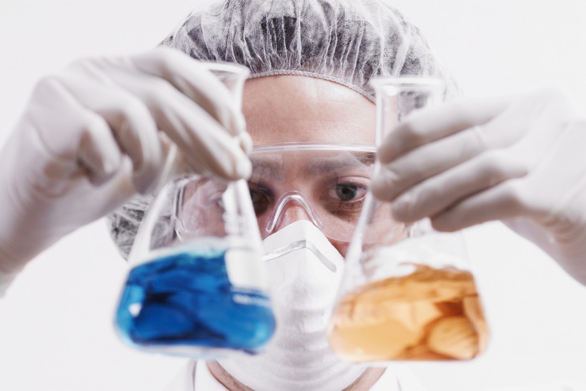 DNA亲子鉴定与羊水穿刺亲子鉴定有何不同？