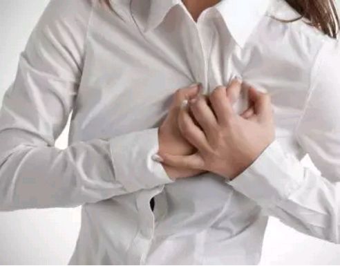 导致更年期心悸的原因有哪些