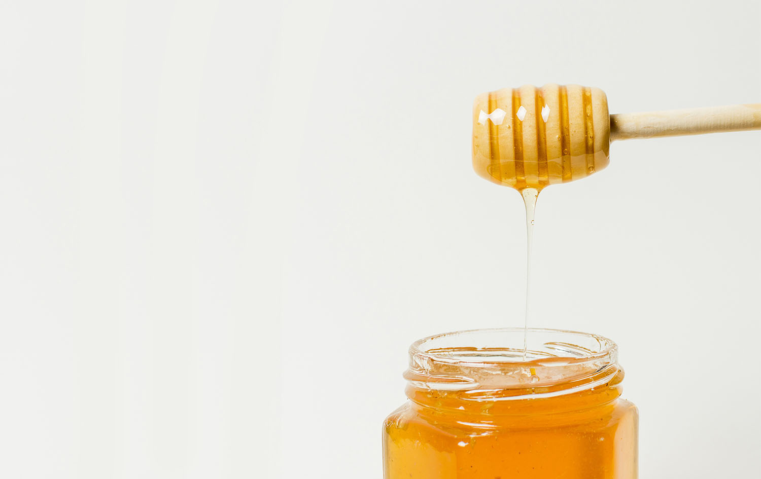 【健康食品】蜂蜜居然可以治疗伤风感冒?!